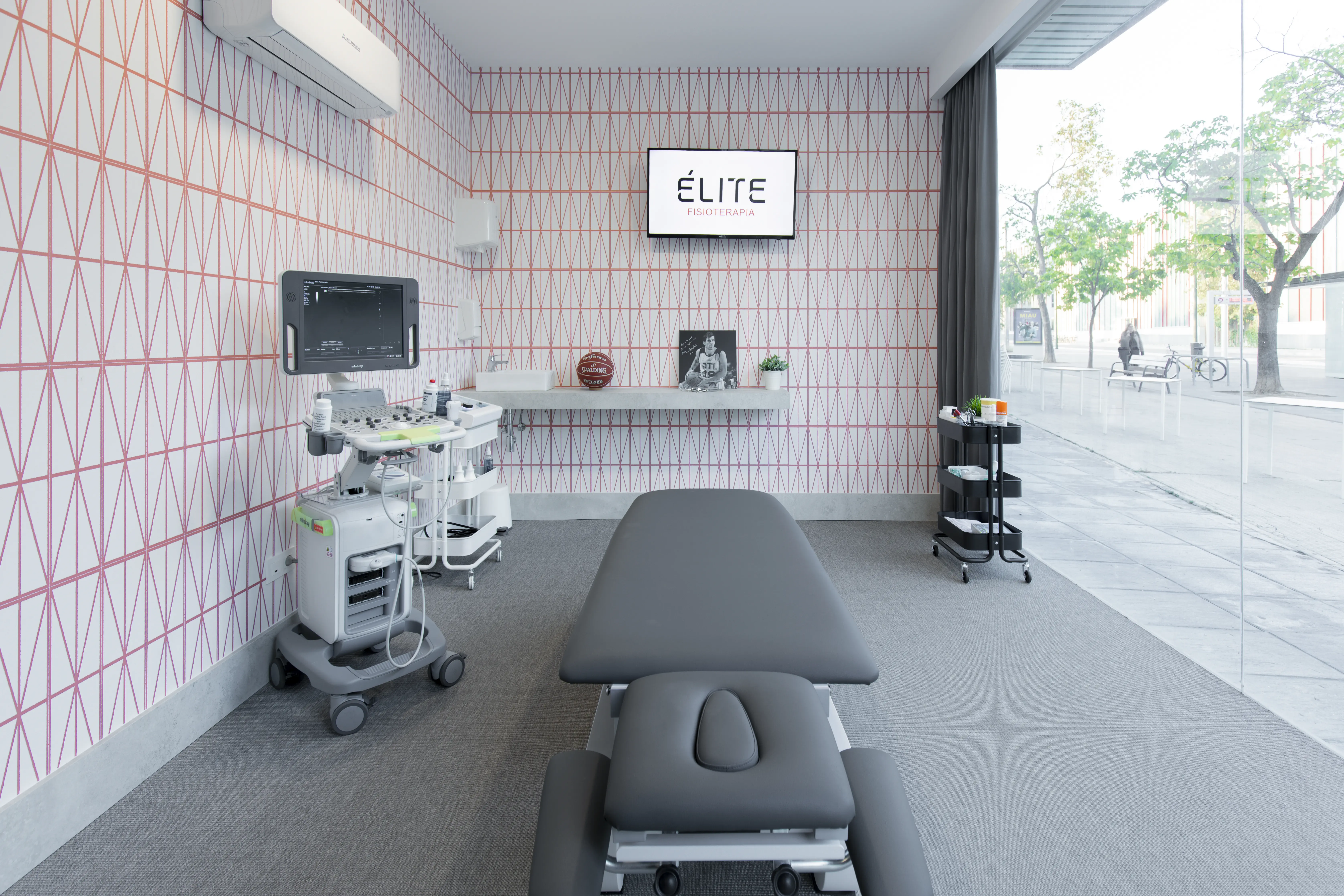 Sala de tratamiento de fisioterapia en Zaragoza